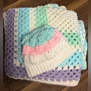 Knitted Blanket And Hat